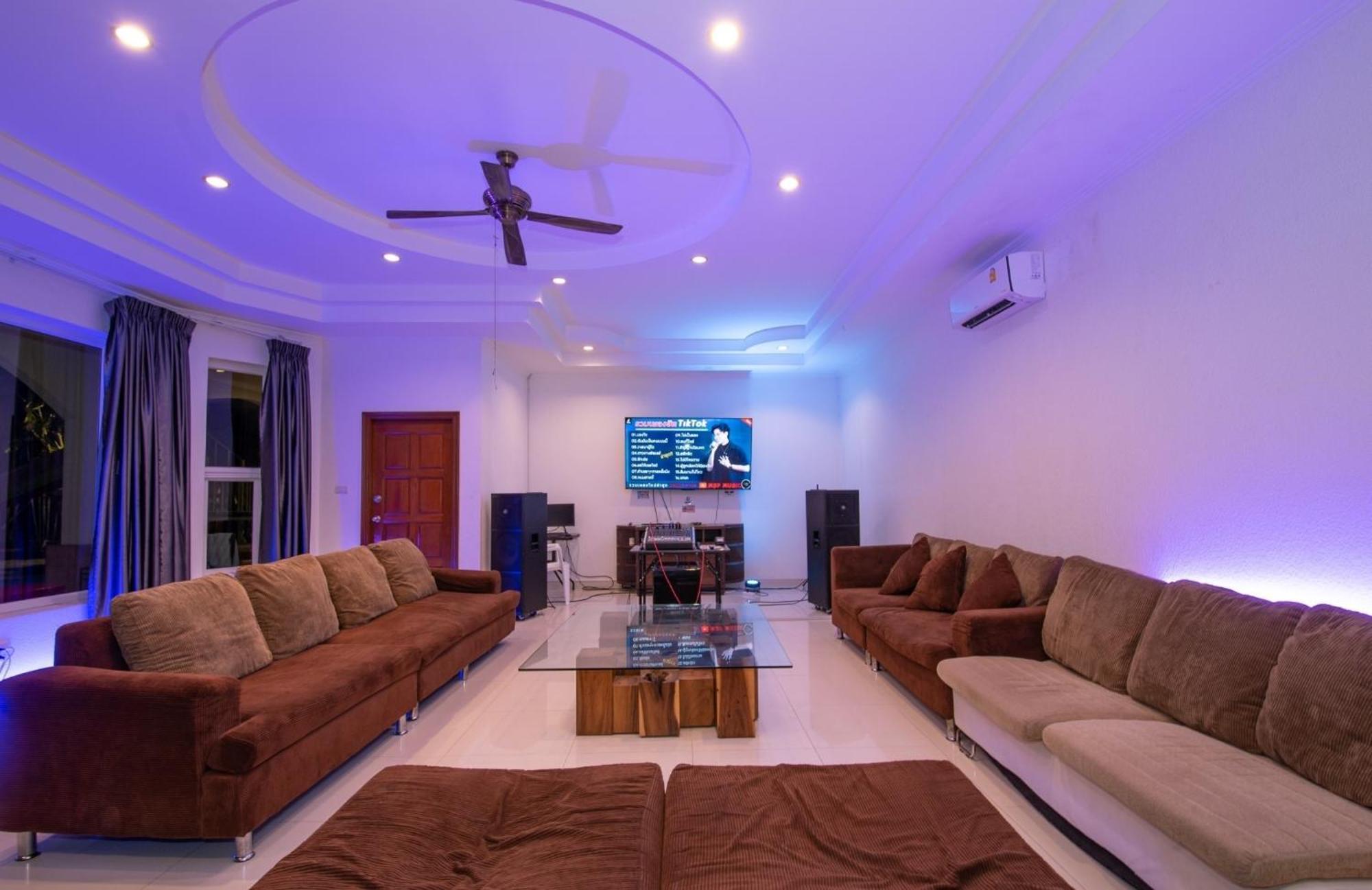 Px Pool Villa Pattaya Nong Prue Esterno foto